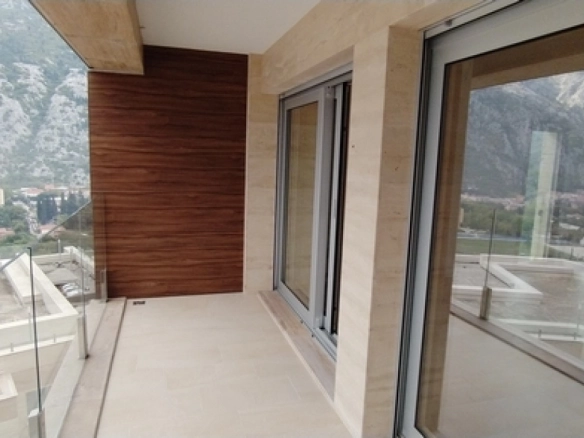 Dvosoban stan 136 m² – Škaljari, Kotor — fotografija 7