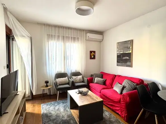 Namješten jednosoban stan, Stara Varoš, Podgorica — fotografija 5