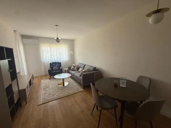Jednosoban stan 49 m² u naselju Central Point