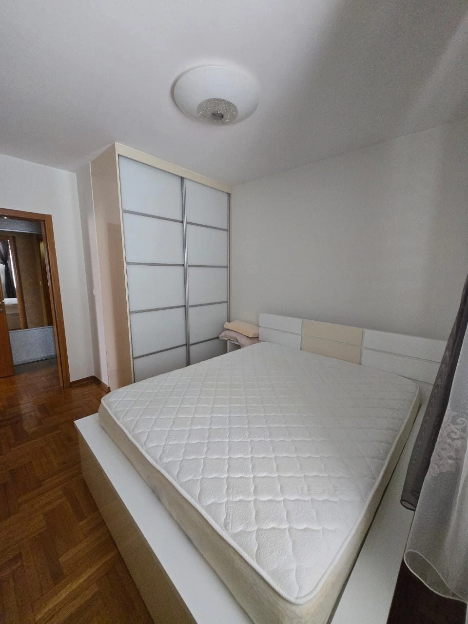 Dvosoban-stan-u-naselju-Dalmatinska-Podgorica-6 Dvosoban stan na Dalmatinskoj, Podgorica — fotografija 7