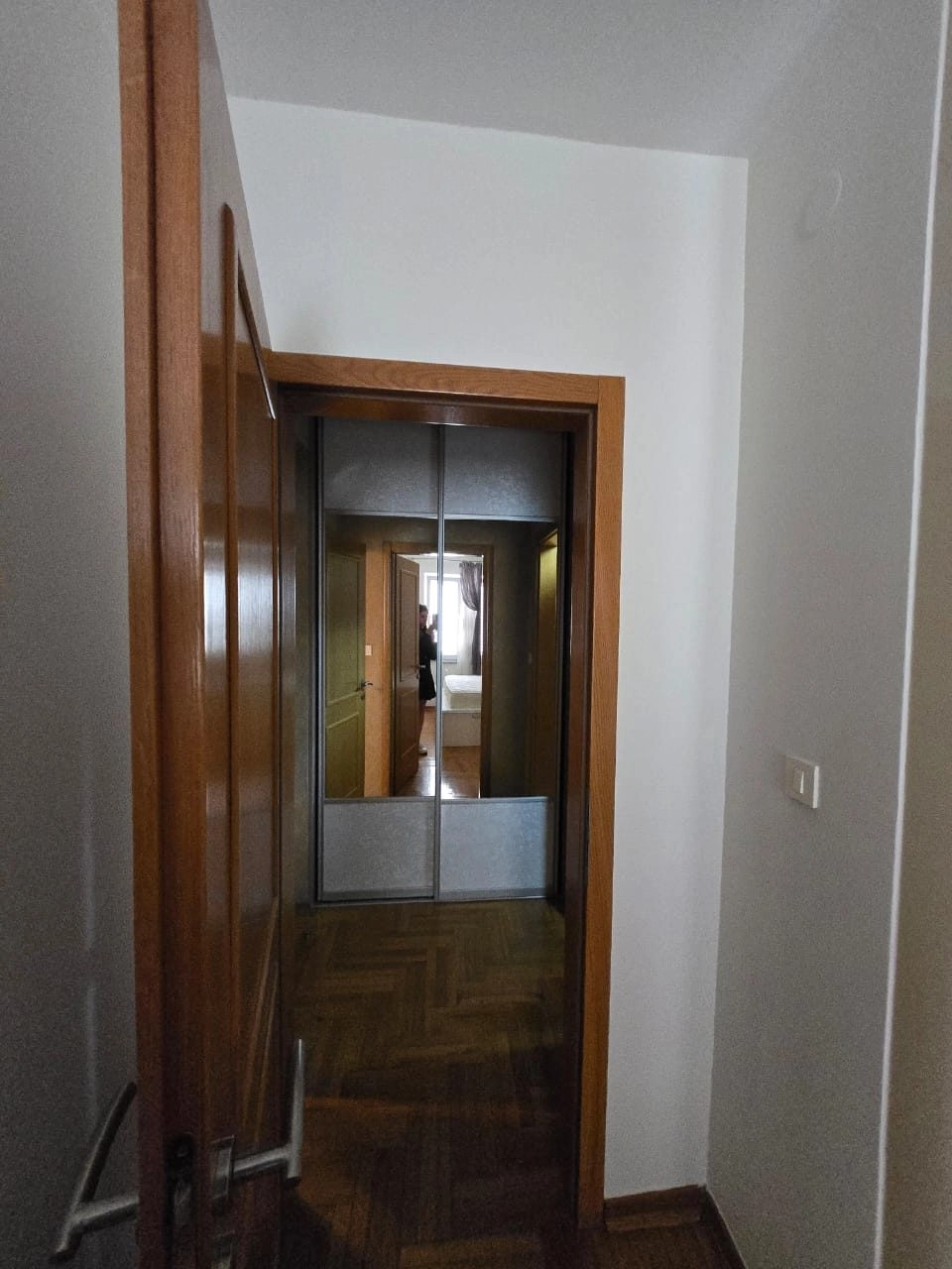 Dvosoban-stan-u-naselju-Dalmatinska-Podgorica-10 Dvosoban stan na Dalmatinskoj, Podgorica — fotografija 11