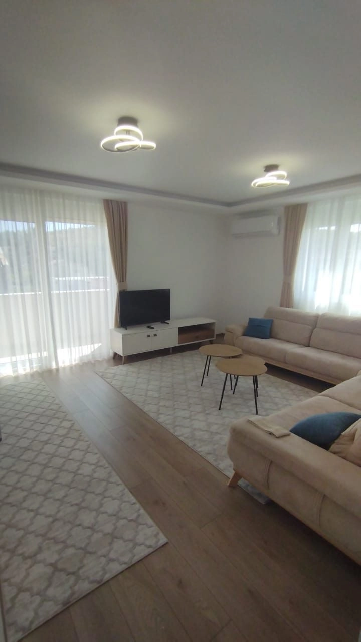 Trosoban-stan-u-Zagoricu-Podgorica Trosoban stan 100 m² u naselju Zagorič
