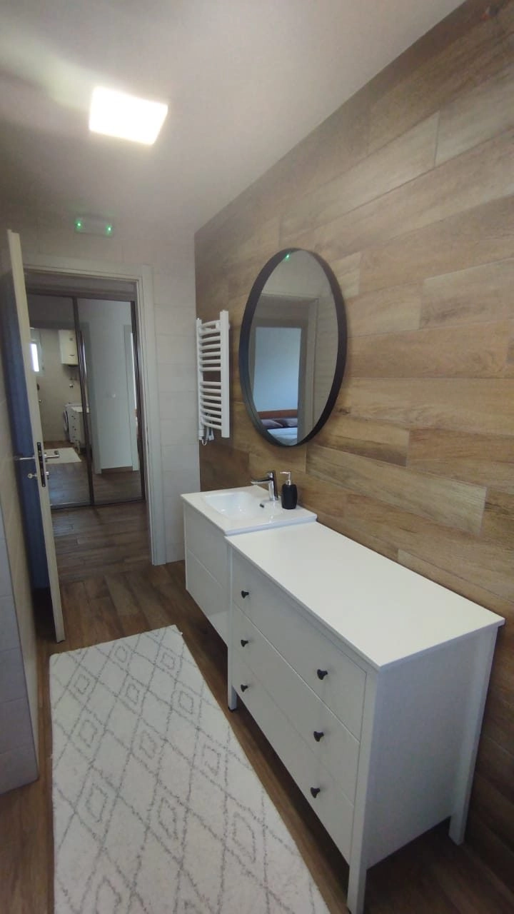 Trosoban-stan-u-Zagoricu-Podgorica-8 Izdavanje: Trosoban stan 100 m² – Zagorič, Podgorica — fotografija 9