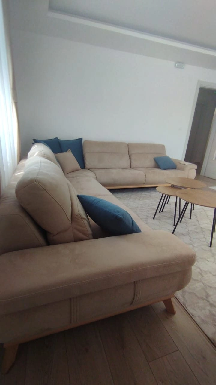 Trosoban-stan-u-Zagoricu-Podgorica-11 Izdavanje: Trosoban stan 100 m² – Zagorič, Podgorica — fotografija 12