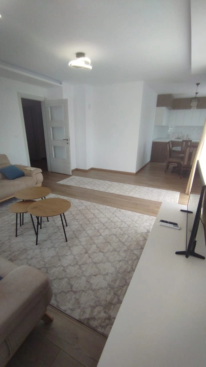 Trosoban-stan-u-Zagoricu-Podgorica-12 Izdavanje: Trosoban stan 100 m² – Zagorič, Podgorica — fotografija 13