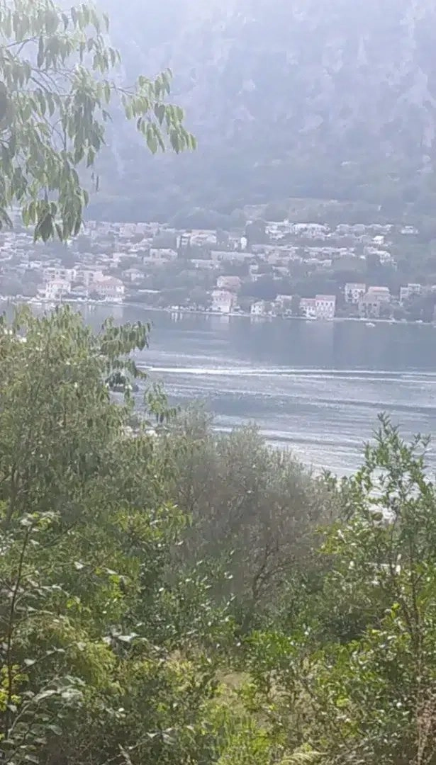Urbanizovan-plac-Zlatna-Njiva-Stari-Grad-Kotor Urbanizovan plac Zlatna Njiva