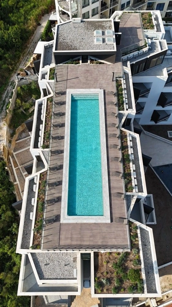 Jednosoban-stan-sa-bazenom-u-Becicima-Budva-2 Jednosoban stan 55 m² – Bečići, Budva — fotografija 3