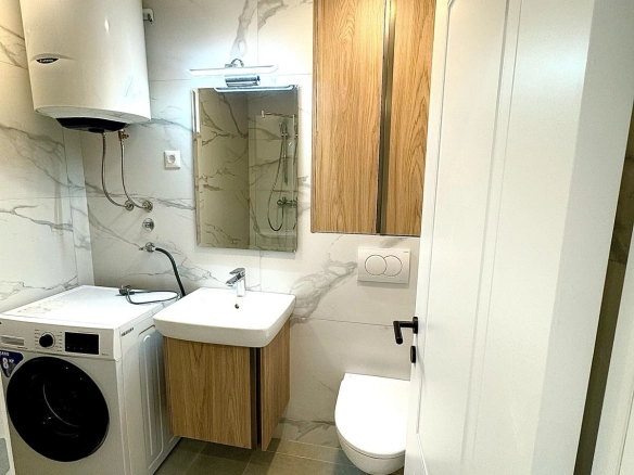 Izdavanje: Jednosoban stan 45 m² – Stari aerodrom, Podgorica — fotografija 2