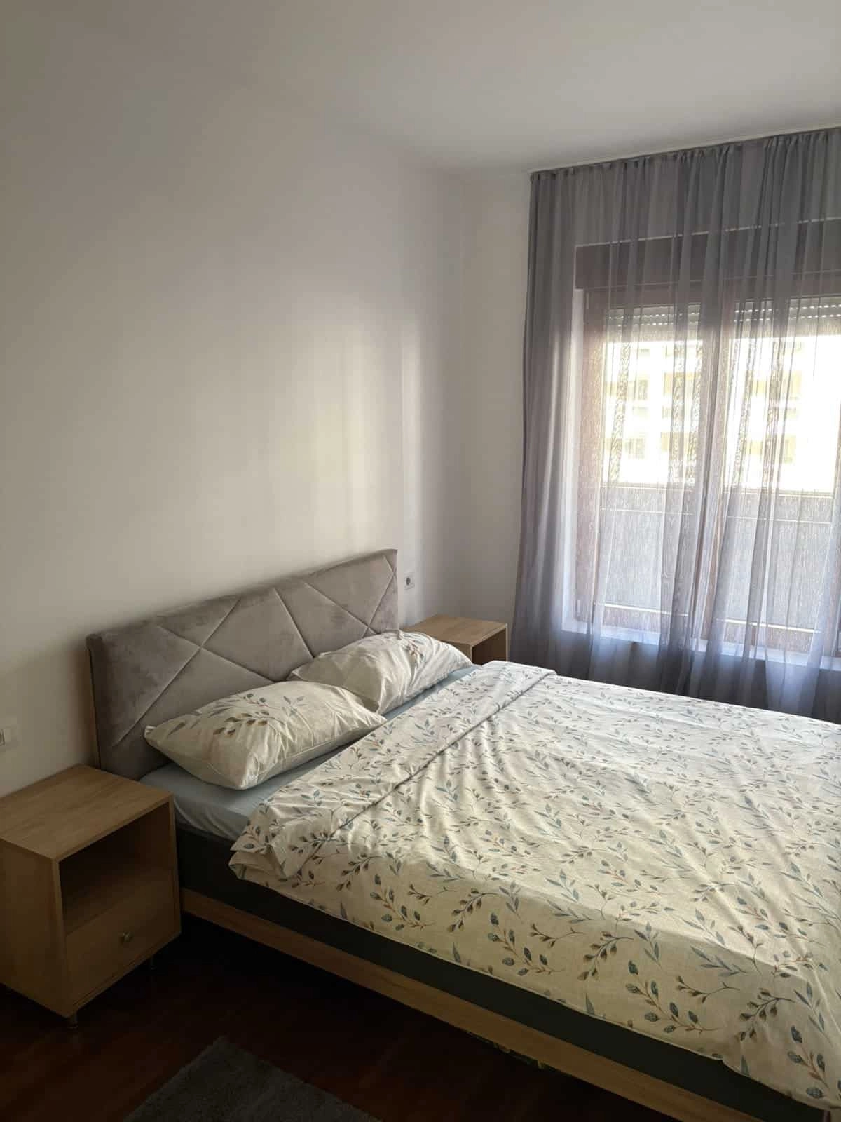 Jednosoban-stan-u-Master-kvartu-Podgorica-9 Namješten jednosoban stan u Master kvartu, Podgorica — fotografija 10