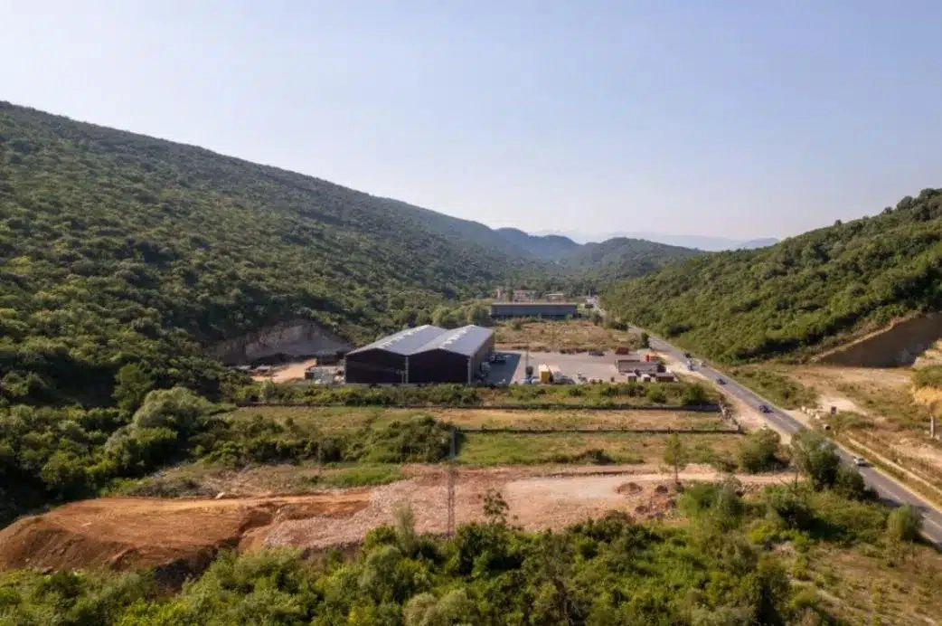 Gradjevinski-plac-4300-m²-u-mjestu-Kubasi-Kotor-1 Plac 4.300 m² – Kubasi, Kotor — fotografija 2
