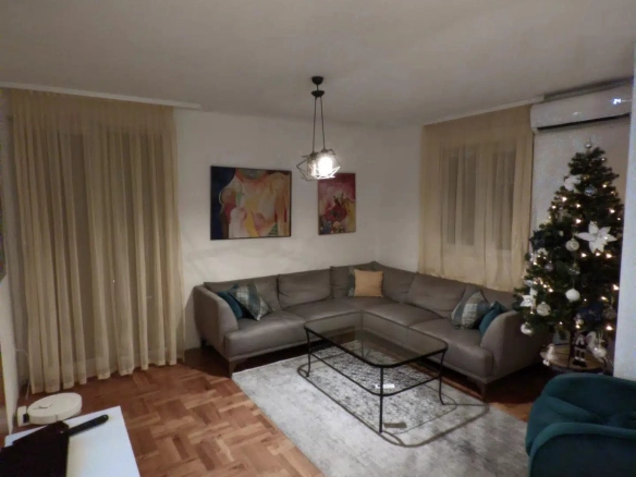 Trosoban stan 85 m² – Stari aerodrom, Podgorica — fotografija 4