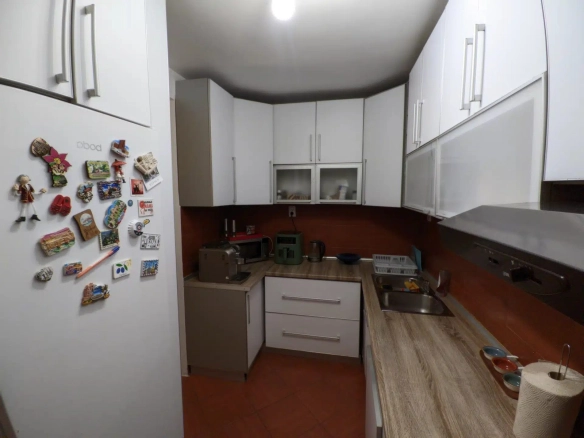 Trosoban stan 85 m² – Stari aerodrom, Podgorica — fotografija 7