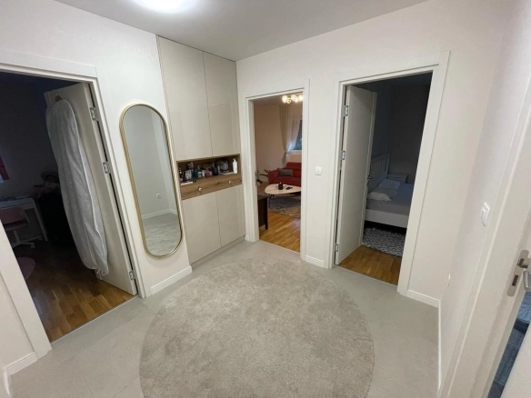 Dvosoban stan 58 m² – Pobrežje, Podgorica — fotografija 4