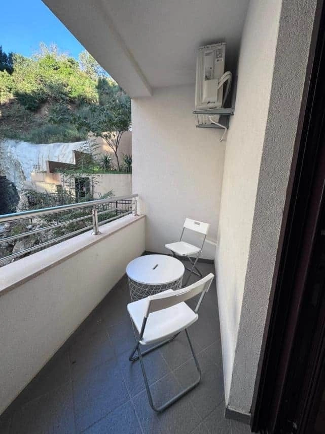 Jednosoban-stan-u-Becicima-Budva-10 Jednosoban stan 42 m² – Bečići, Budva — fotografija 11