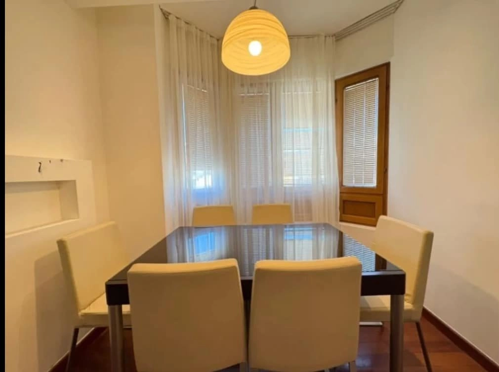 Dvosoban-namjesten-stan-kod-Capital-Plaze-Podgorica-6 Dvosoban duplex stan 95 m² u Podgorici — fotografija 7
