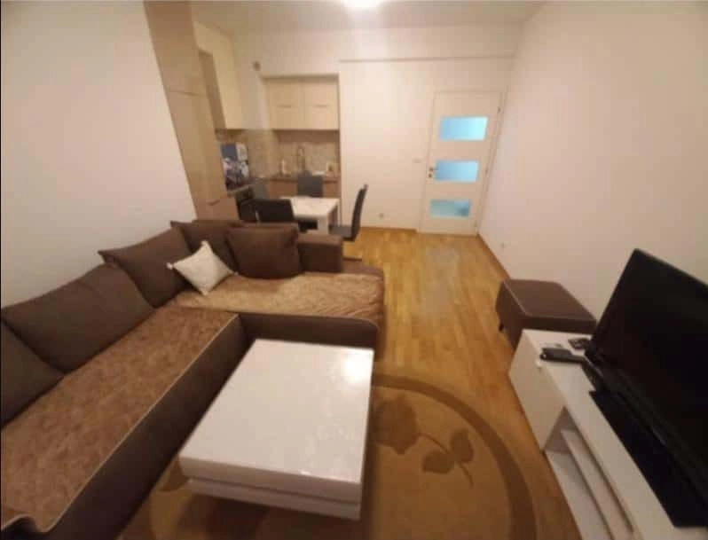 Dvosoban-stan-Stari-aerodrom-Podgorica Dvosoban namješten stan, Stari aerodrom, Podgorica