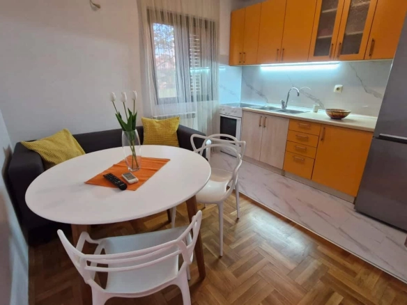 Jednosoban stan – Krivi most, Podgorica