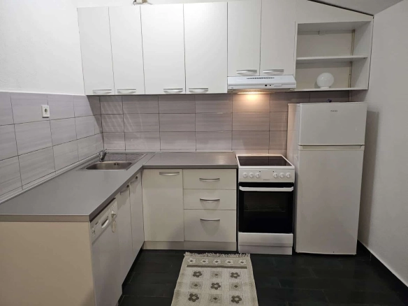 Jednosoban namješten stan u Kruševcu, Podgorica — fotografija 4
