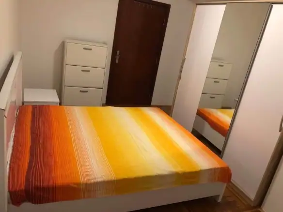 Jednosoban namješten stan u naselju 1. maj, Podgorica — fotografija 11