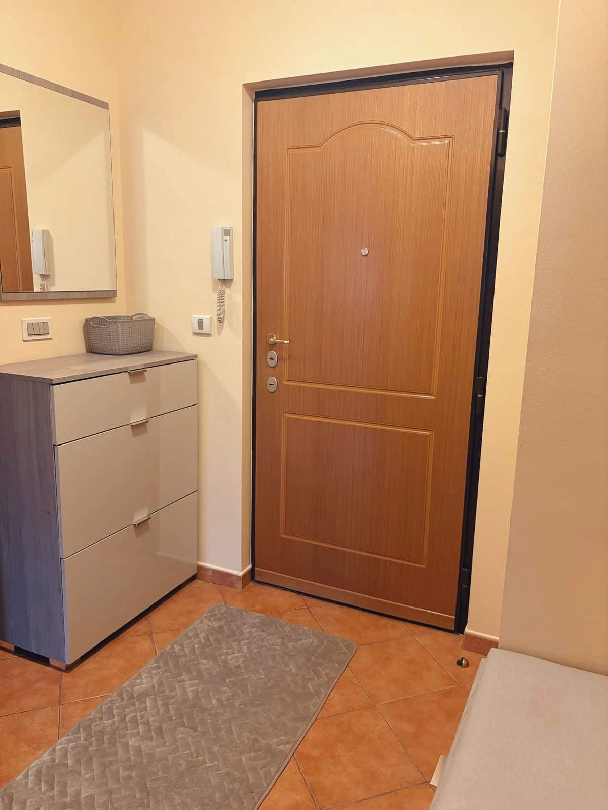 Namjesten-jednosoban-stan-Podgorica-4 Izdavanje: Jednosoban stan 47 m² – Podgorica — fotografija 5