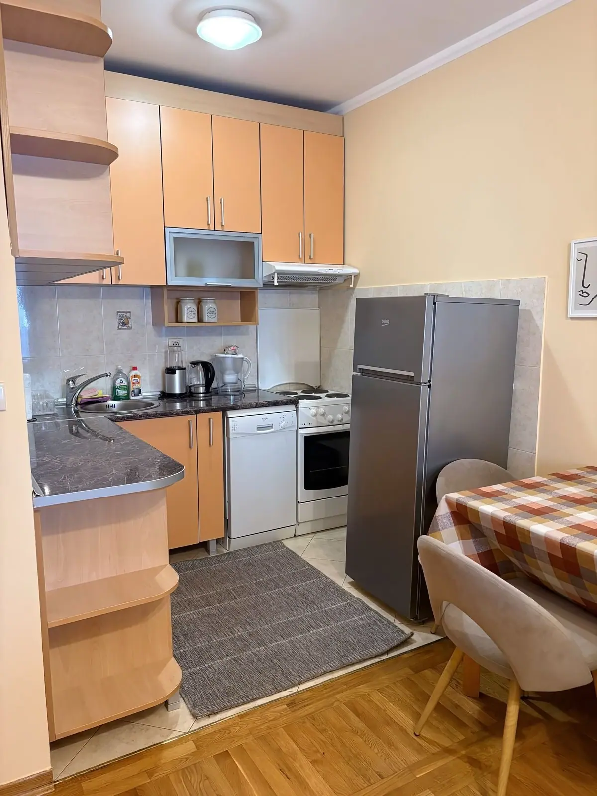 Namjesten-jednosoban-stan-Podgorica-8 Izdavanje: Jednosoban stan 47 m² – Podgorica — fotografija 9