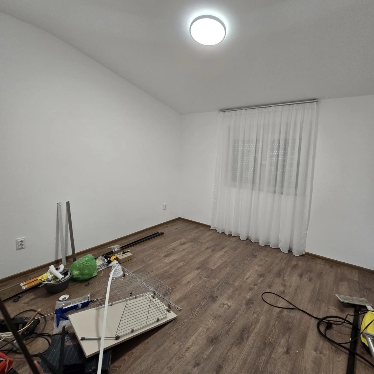 Trosoban-stan-180-m²-u-Vranicima-Podgorica-9 Izdavanje: Trosoban stan – Vranići, Podgorica — fotografija 10