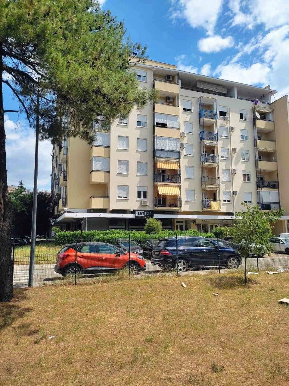 Jednosoban-stan-u-Bloku-6-Podgorica-5 Izdavanje: Jednosoban stan – Blok 6, Podgorica — fotografija 6