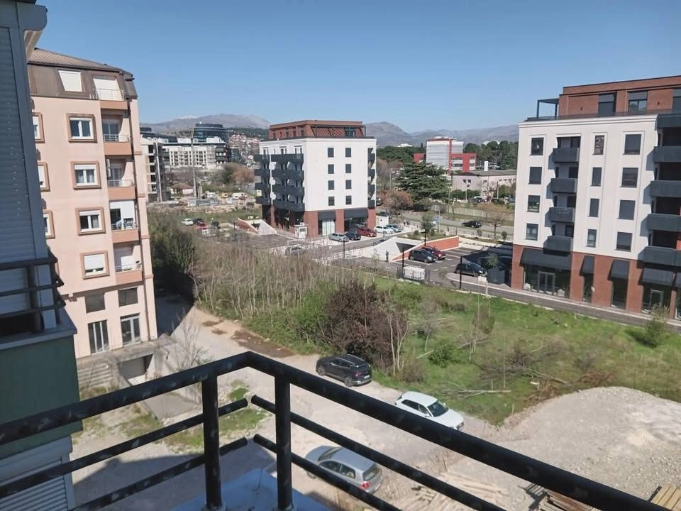 Jednosoban-stan-Krivi-most-Podgorica-3 Namješten jednosoban stan, Krivi most, Podgorica — fotografija 4