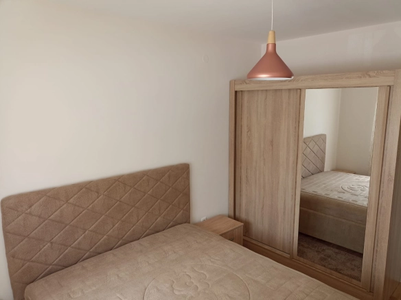 Namješten jednosoban stan, Pobrežje, Podgorica — fotografija 15