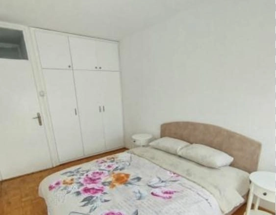Dvosoban stan – Centar, Podgorica — fotografija 10