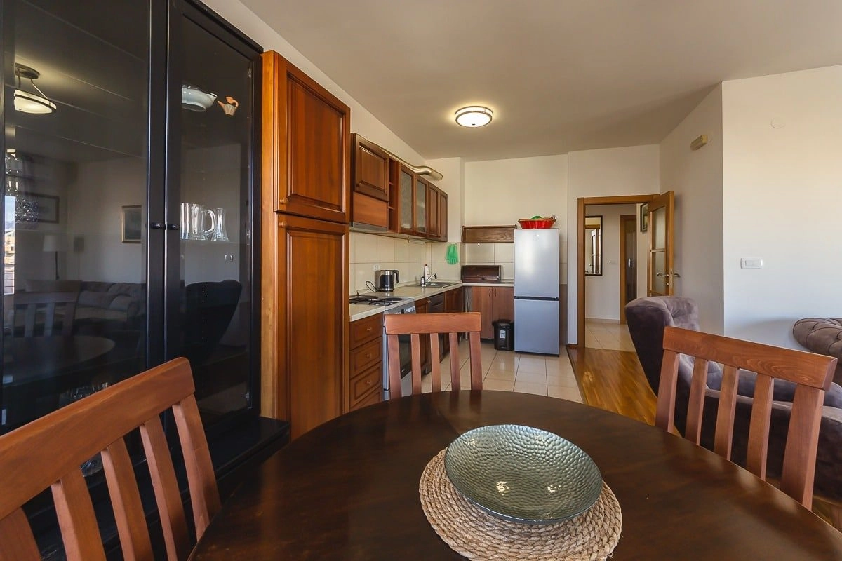 Namjesten-dvosoban-stan-na-Zabjelu-Podgorica-2 Izdavanje: Dvosoban stan 90 m² – Zabjelo, Podgorica — fotografija 3