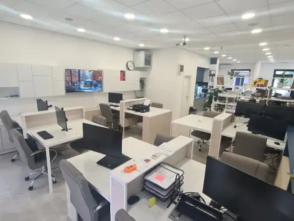 Izdavanje: Poslovni prostor 98 m² – Stari aerodrom, Podgorica — fotografija 2