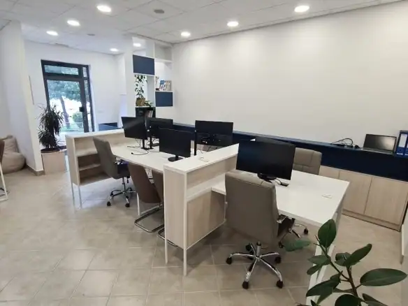 Izdavanje: Poslovni prostor 98 m² – Stari aerodrom, Podgorica — fotografija 10
