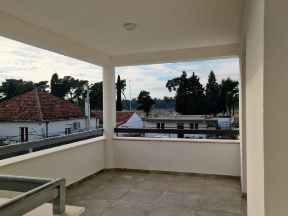Izdavanje: Dvosoban stan – Murtovina, Podgorica — fotografija 5