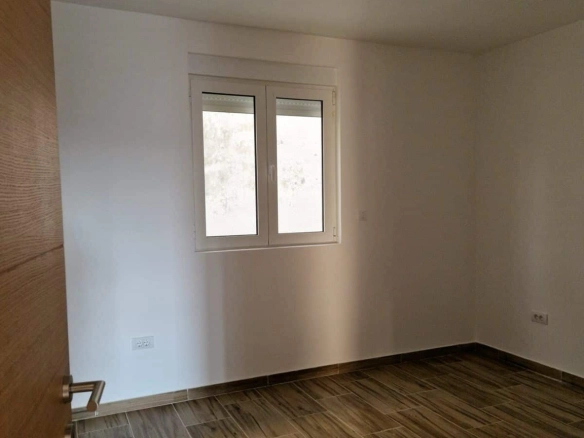 Izdavanje: Dvosoban stan – Murtovina, Podgorica — fotografija 6