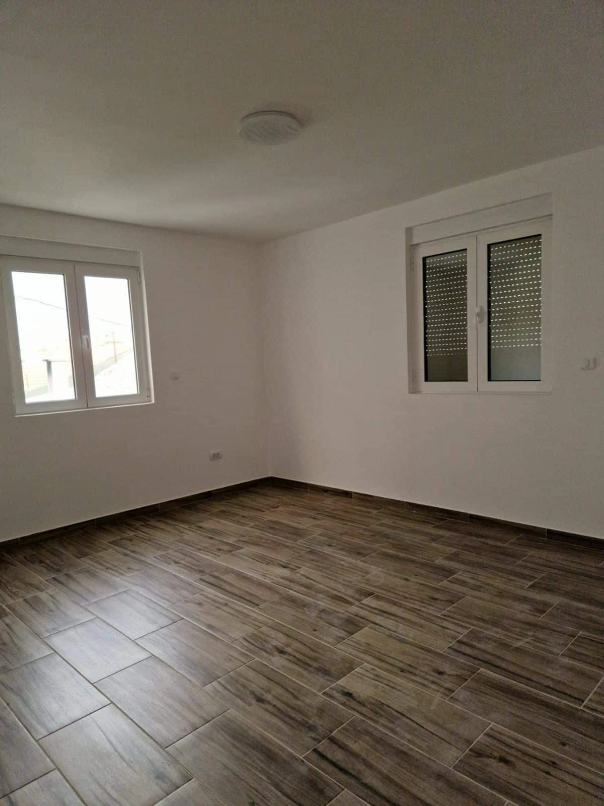 Dvosoban-stan-u-novoj-zgradi-Murtovina-Podgorica-14 Izdavanje: Dvosoban stan – Murtovina, Podgorica — fotografija 15