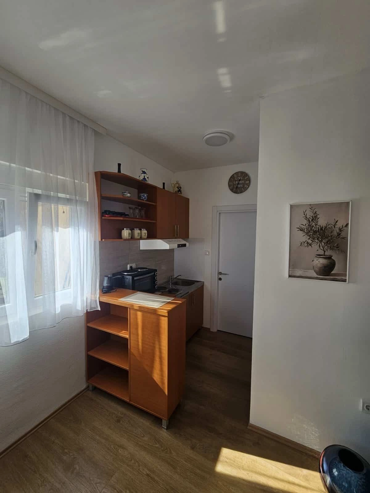Jednosoban-stan-u-Zagoricu-Podgorica-6 Jednosoban namješten stan u Zagoriču, Podgorica — fotografija 7