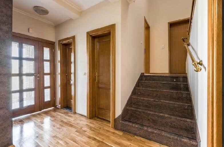 Namjestena-kuca-na-placu-u-Zabjelu-Podgorica-4 Izdavanje: Kuća 370 m² – Zabjelo, Podgorica — fotografija 5