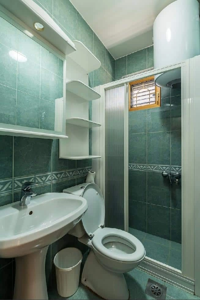 Namjestena-kuca-na-placu-u-Zabjelu-Podgorica-7 Izdavanje: Kuća 370 m² – Zabjelo, Podgorica — fotografija 8