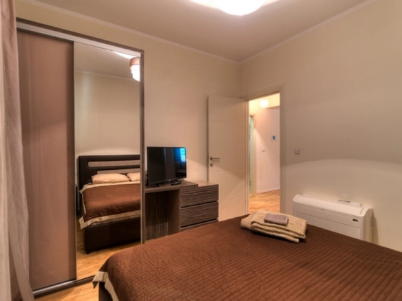 Dvosoban stan 82 m² – Vidikovac, Budva — fotografija 14
