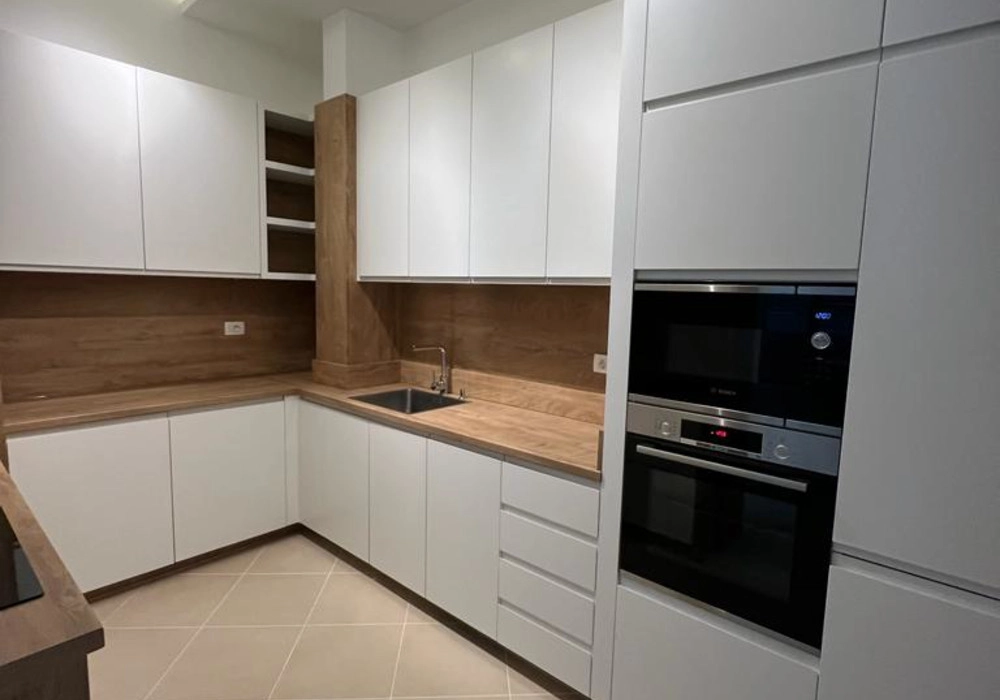 Dvosoban-stan-s-bazenom-u-Dobroti-Kotor-3 Dvosoban stan 108 m² – Dobrota, Kotor — fotografija 4