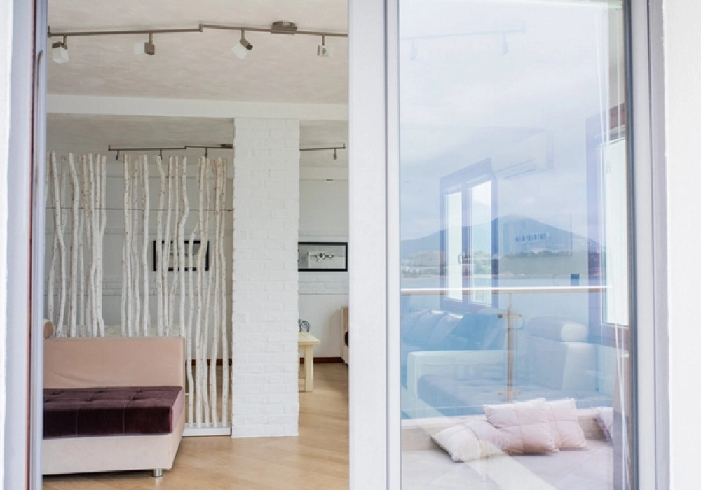 Dvosoban-stan-sa-pogledom-na-more-u-Rafailovicima-Budva-4 Dvosoban stan 142 m² – Rafailovići, Budva — fotografija 5