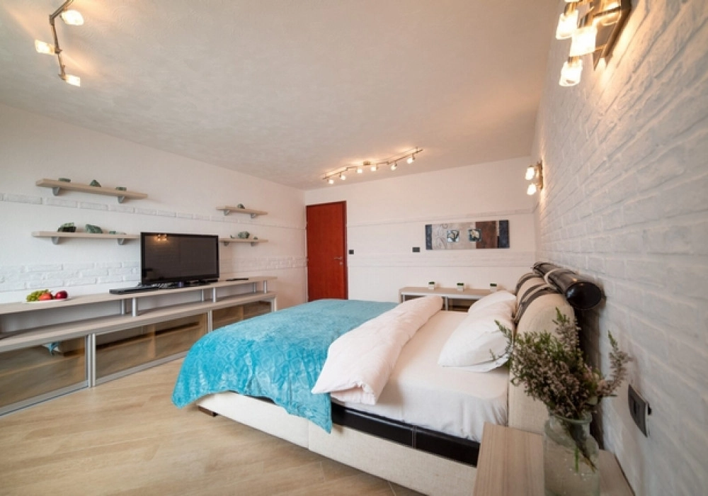 Dvosoban-stan-sa-pogledom-na-more-u-Rafailovicima-Budva-6 Dvosoban stan 142 m² – Rafailovići, Budva — fotografija 7