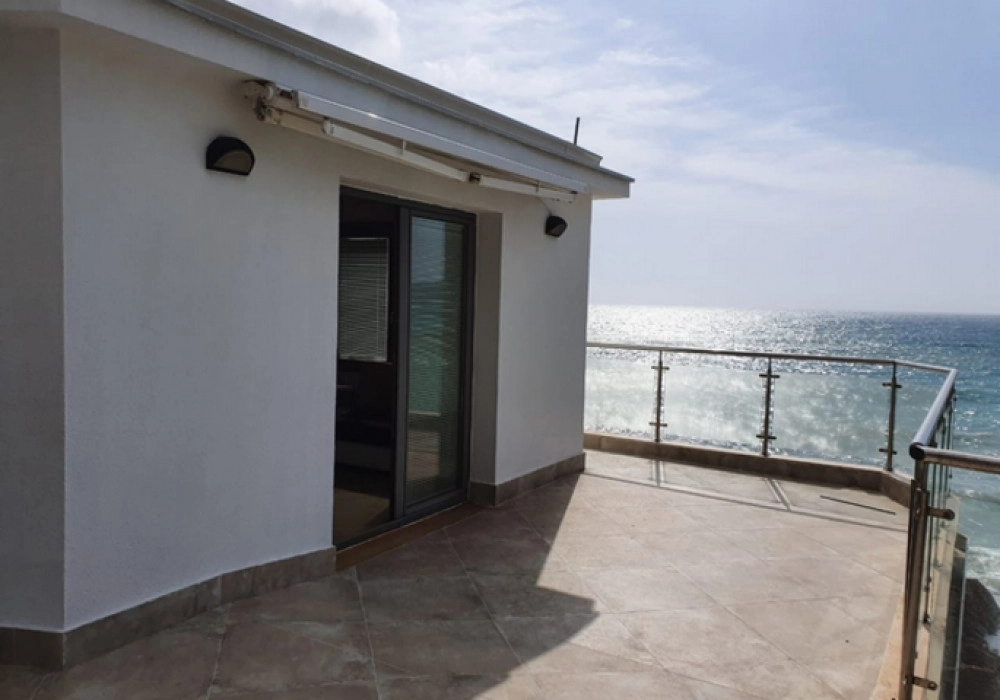 Dvosoban-stan-sa-pogledom-na-more-u-Rafailovicima-Budva-9 Dvosoban stan 142 m² – Rafailovići, Budva — fotografija 10