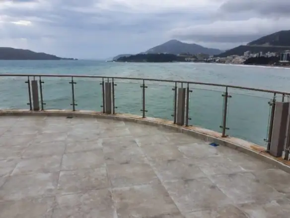 Dvosoban stan 142 m² – Rafailovići, Budva — fotografija 13