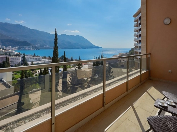 Dvosoban stan 98 m² – Boreti, Budva — fotografija 5