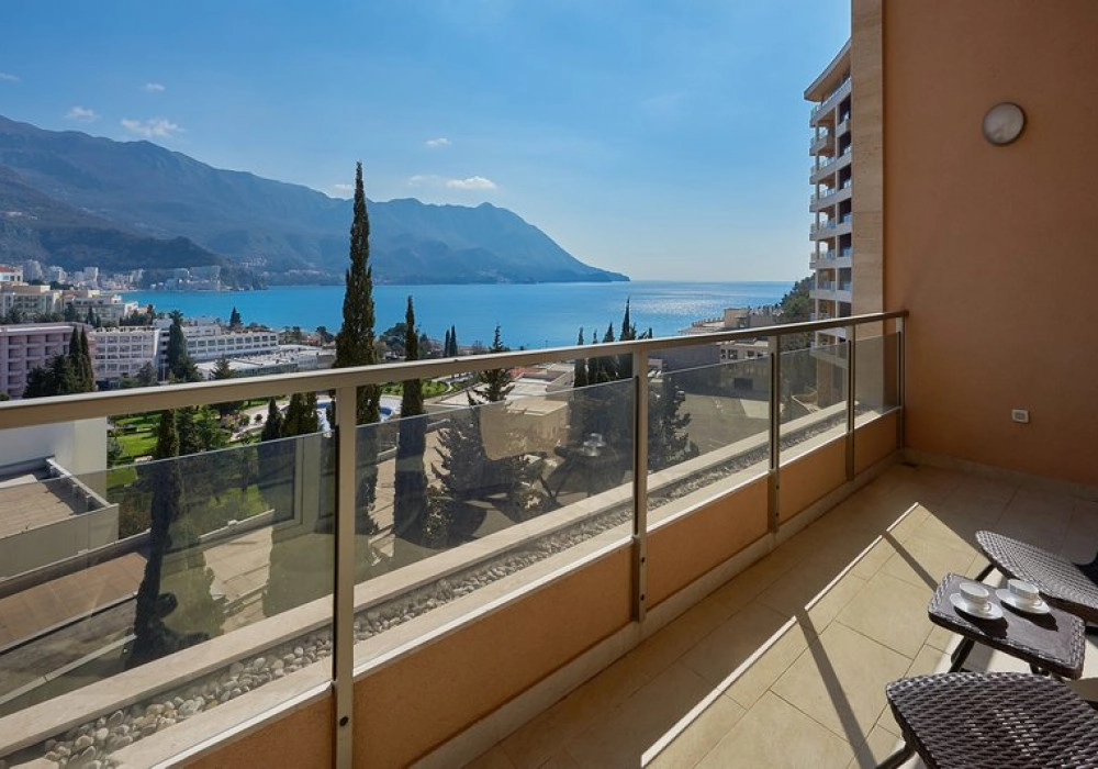 Dvosoban-stan-u-kompleksu-Harmonia-Boreti-Budva-4 Dvosoban stan 98 m² – Boreti, Budva — fotografija 5