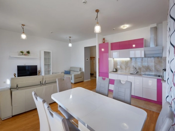 Dvosoban stan 98 m² – Boreti, Budva — fotografija 6