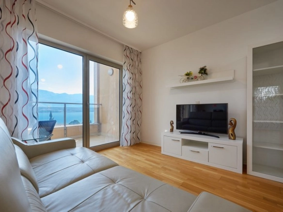Dvosoban stan 98 m² – Boreti, Budva — fotografija 8