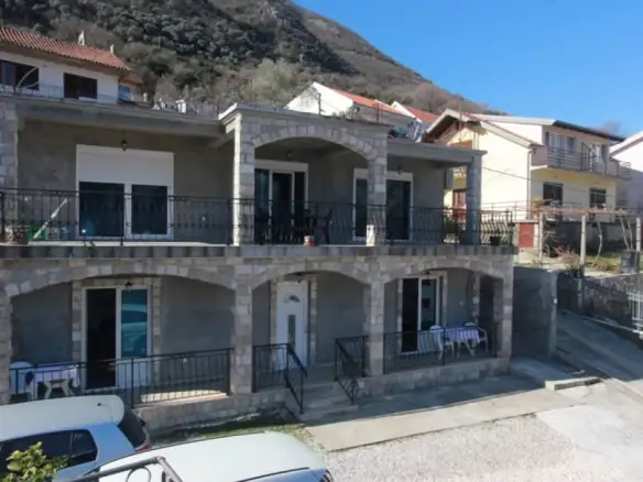 Kuća 300 m² – Stoliv, Kotor — fotografija 3